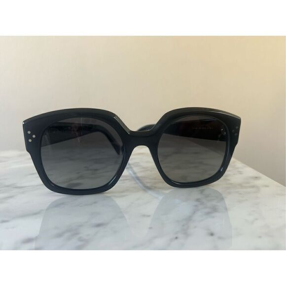 Never worn! Celine Black CL401681 01F Sunglasses main image 6